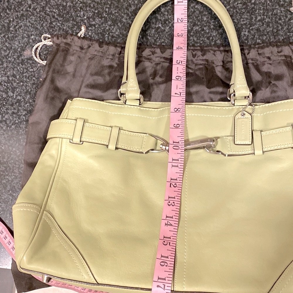 COACH large lime (pear) leather Carryall w/rolled leather handles, #F11200 - Picture 12 of 15